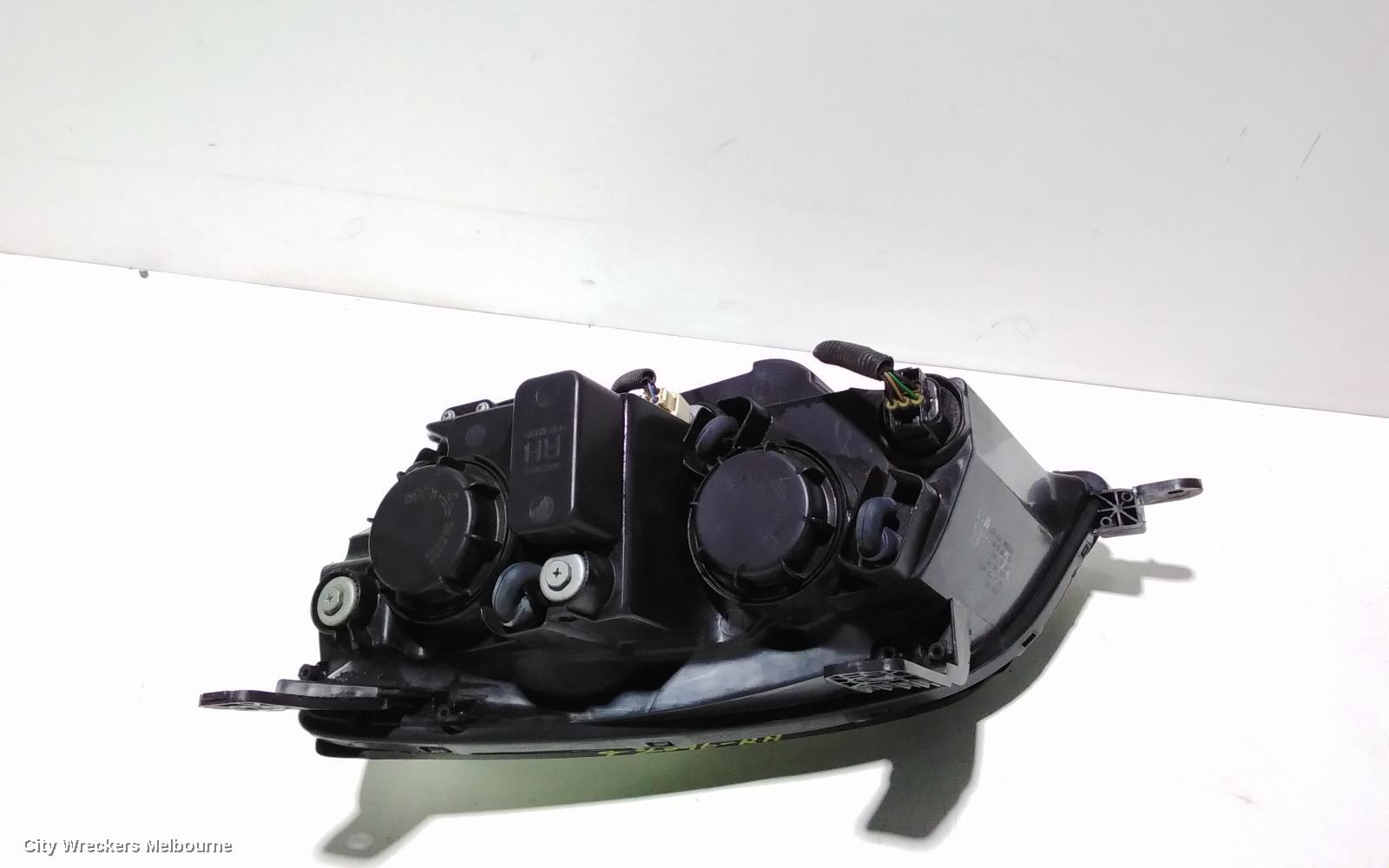 HOLDEN CAPTIVA RIGHT HEADLAMP, CG, MAXX/CAPTIVA 5 (4TH VIN = D), 07/2008 - 09/2015