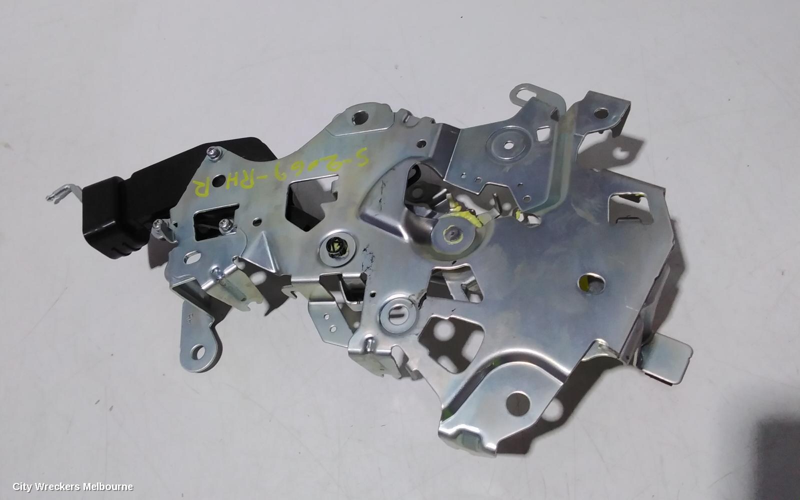TOYOTA HIACE DOOR/BOOT/GATE LOCK, RIGHT REAR DOOR LOCK, 300 SERIES, 04/2019 ONWARDS