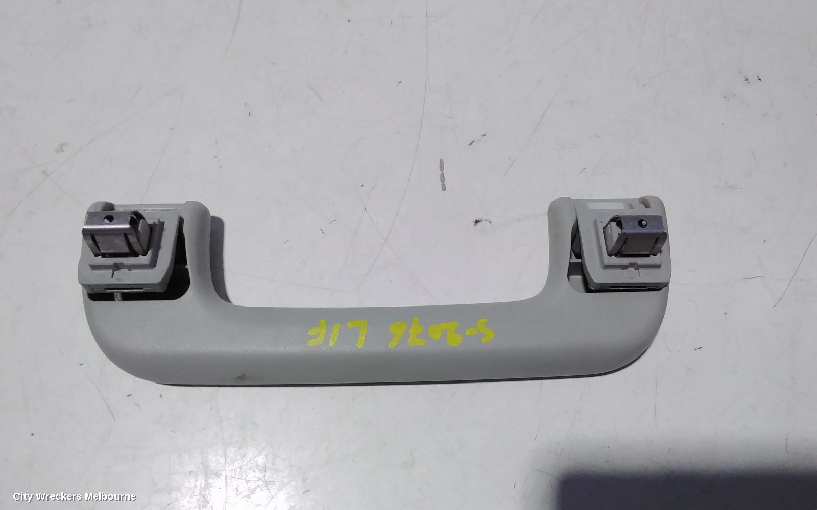 AUDI Q7 GRAB HANDLE, 4M, 07/2015 ONWARDS