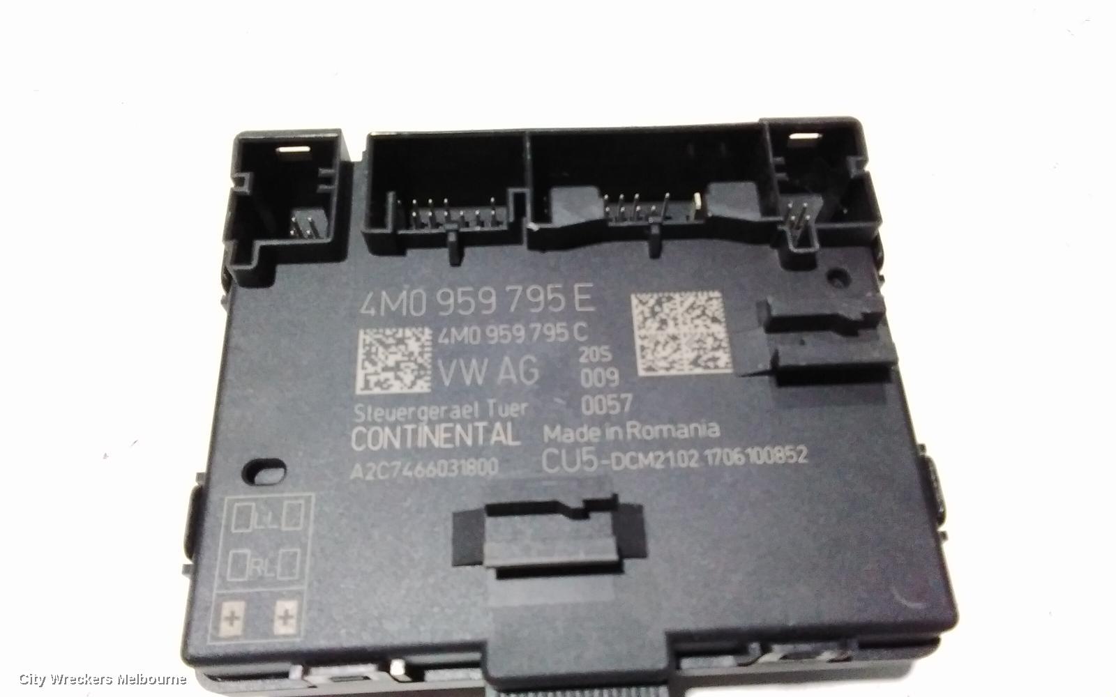 AUDI Q7, 4M, 07/2015 ONWARDS, RHR   4M0959795E  REAR DOOR CONTROL MODULE : 94915
