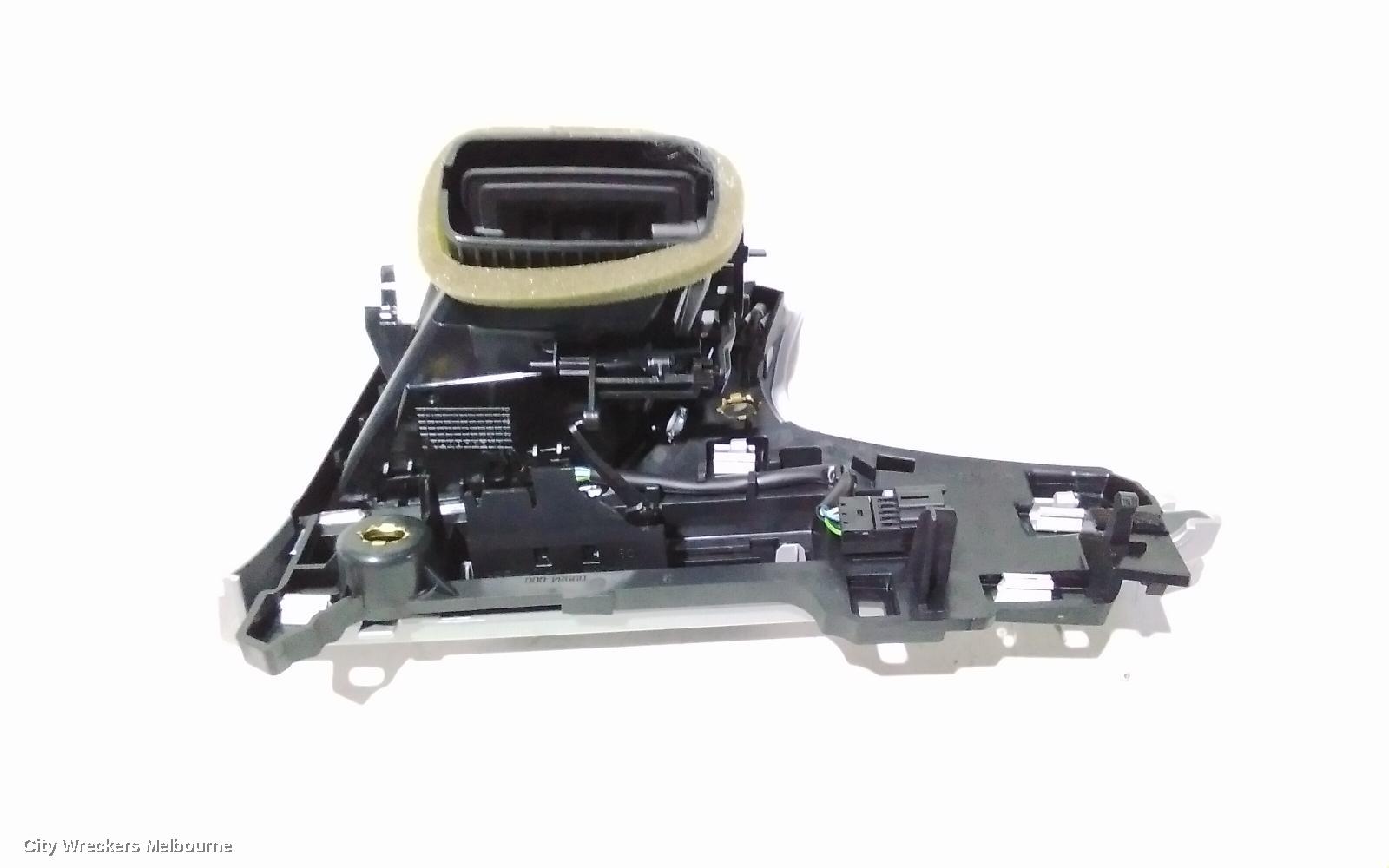 AUDI Q7, 4M, 07/2015 ONWARDS, RH AIRVENT 4M2 820 902 AJ: 94918