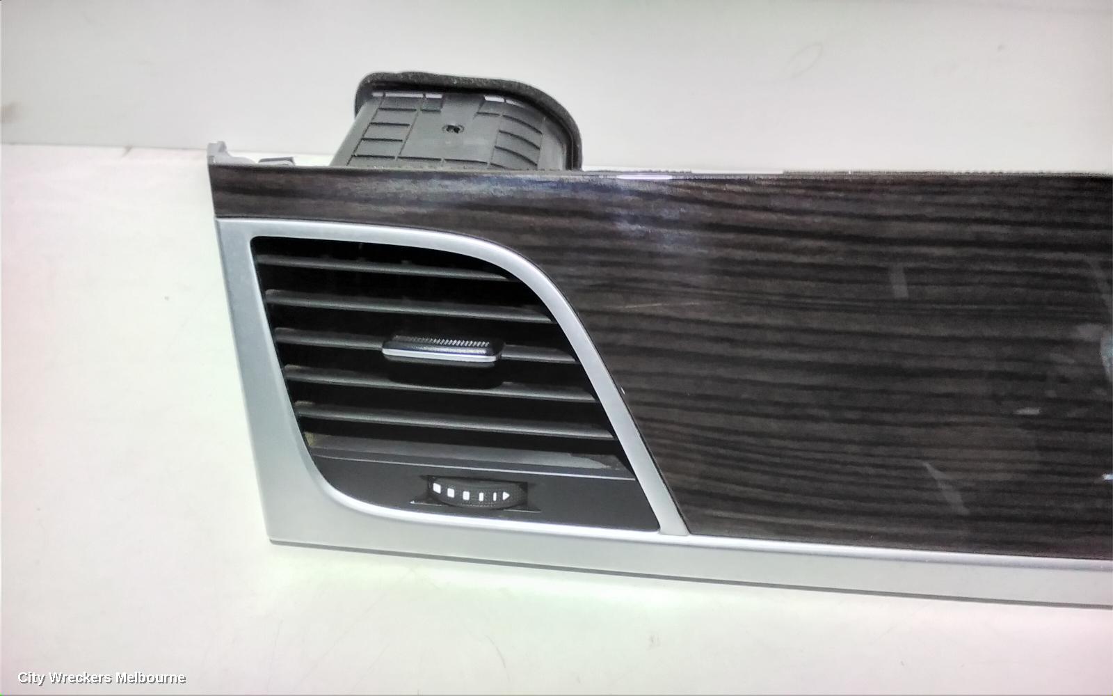 HYUNDAI GENESIS, DH, 11/2014 - 01/2018, LH AIRVENT WITH TRIM: 94923