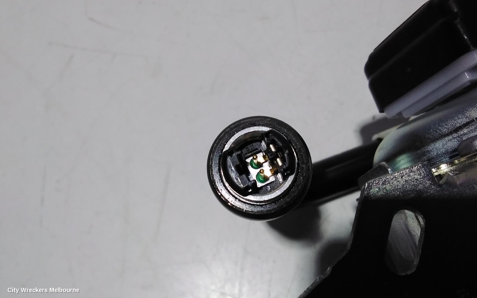 TOYOTA PRIUS SEATBELT/STALK, NHP10R, PRIUS C, LH FRONT, SEAT BELT ONLY, 12/2011 - 03/2020