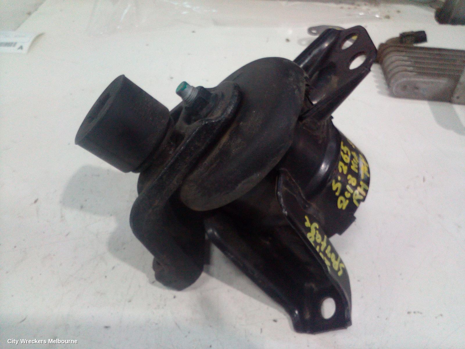 KIA SPORTAGE MOUNT, QL, 10/2015 - 08/2021