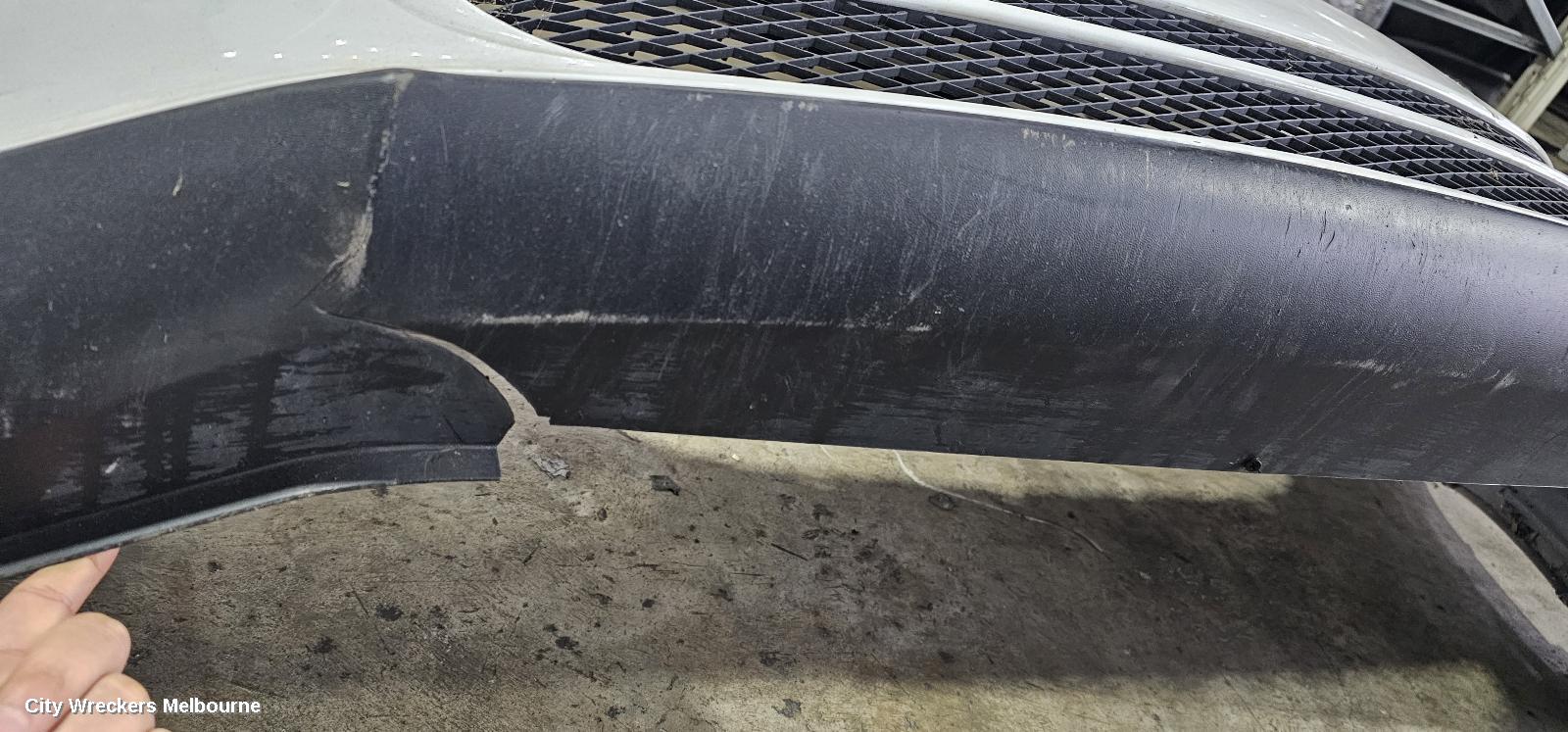 VOLKSWAGEN TIGUAN FRONT BUMPER, BUMPER BAR, 5N, NON H/LAMP WASHER, NON SENSOR TYPE, 05/2008 - 06/2011