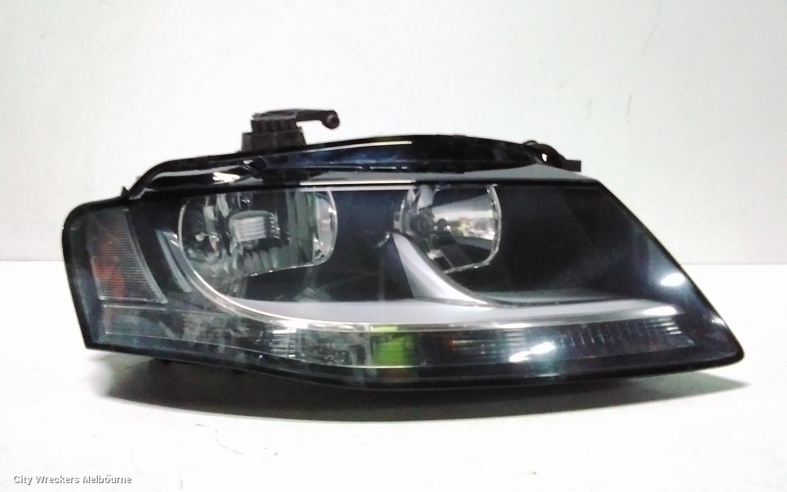 AUDI A4 RIGHT HEADLAMP, B8 8K, HALOGEN TYPE, 02/2008 - 06/2012