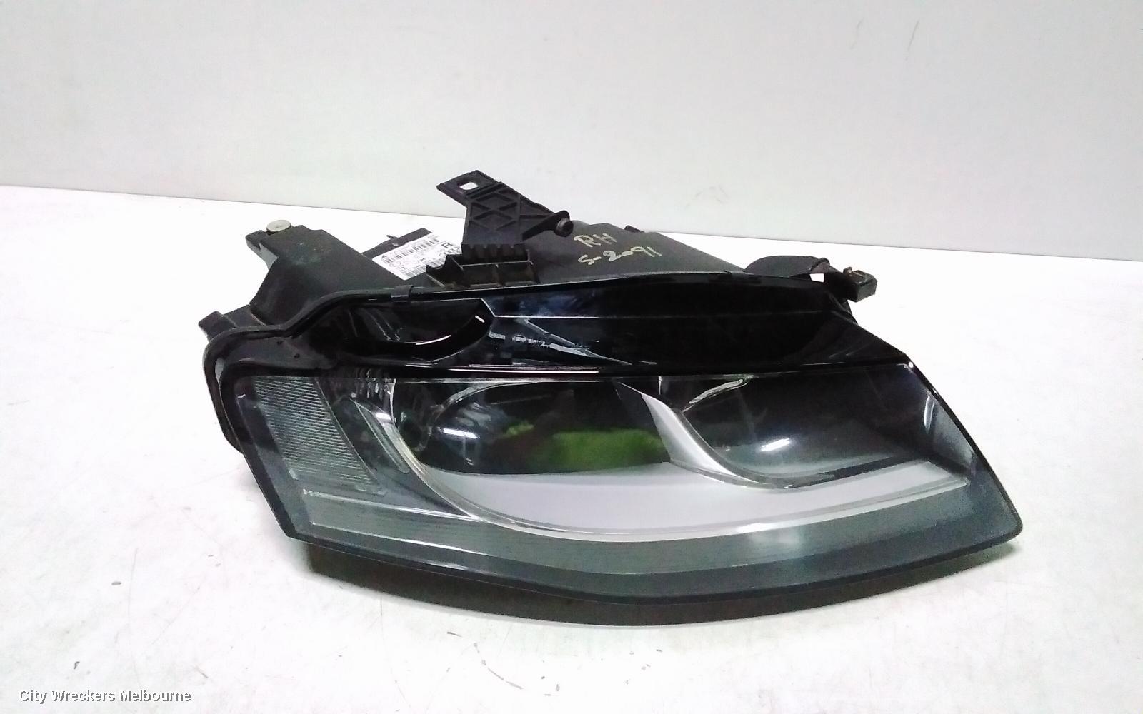 AUDI A4 RIGHT HEADLAMP, B8 8K, HALOGEN TYPE, 02/2008 - 06/2012