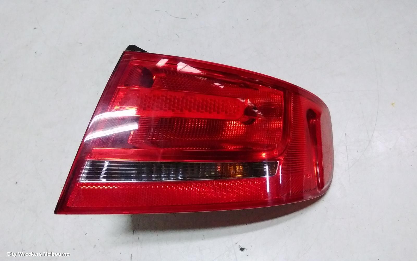 AUDI A4 RIGHT TAILLIGHT, B8 8K (A4), SEDAN, STANDARD TYPE, 02/2008 - 06/2012