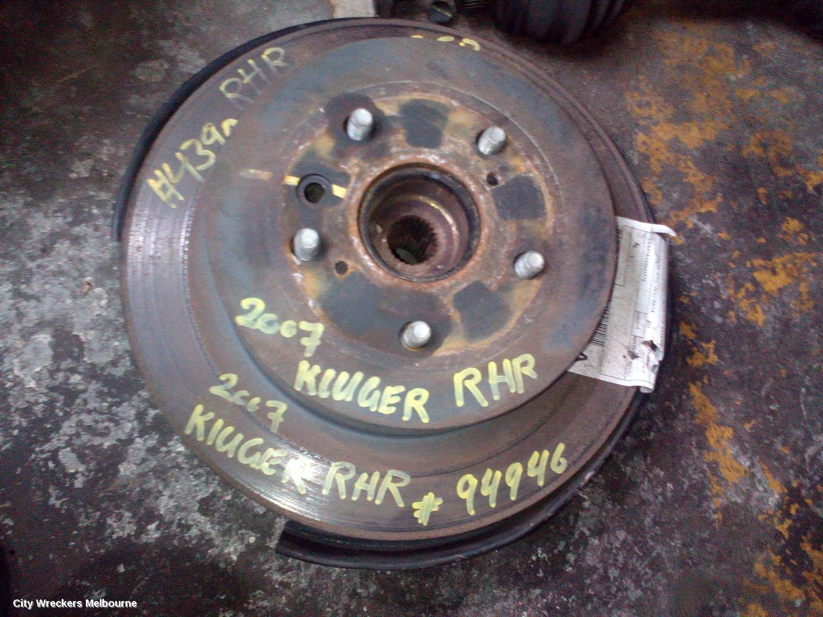 TOYOTA KLUGER RIGHT REAR HUB ASSEMBLY, GSU40-GSU45, 4WD, 05/2007 - 02/2014