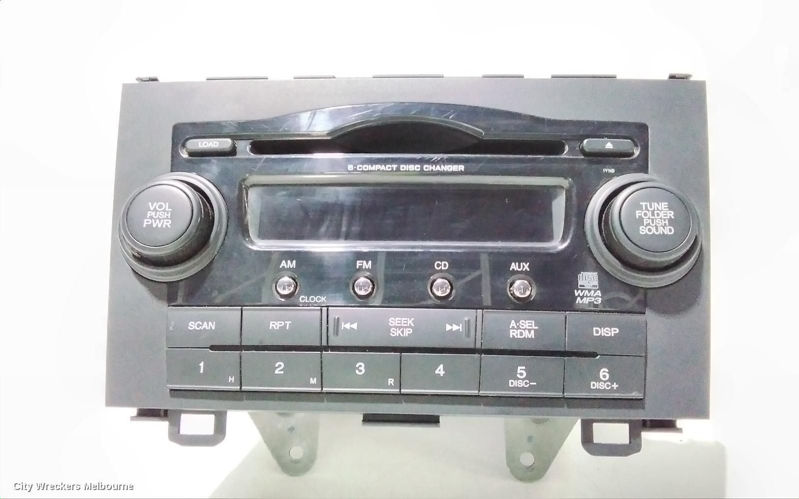 HONDA CRV RADIO/CD/DVD/SAT/TV, CD STACKER - 6 DISC IN DASH, RE, 03/2007 - 10/2012