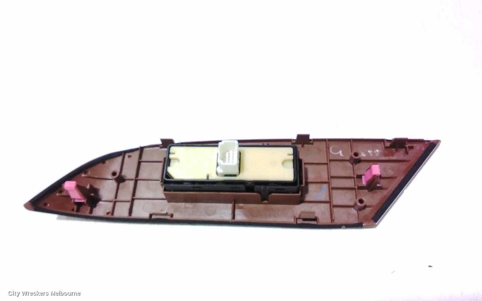LEXUS RX SERIES PWR DR WIND SWITCH, LH FRONT, AL10, 12/2008 - 08/2015