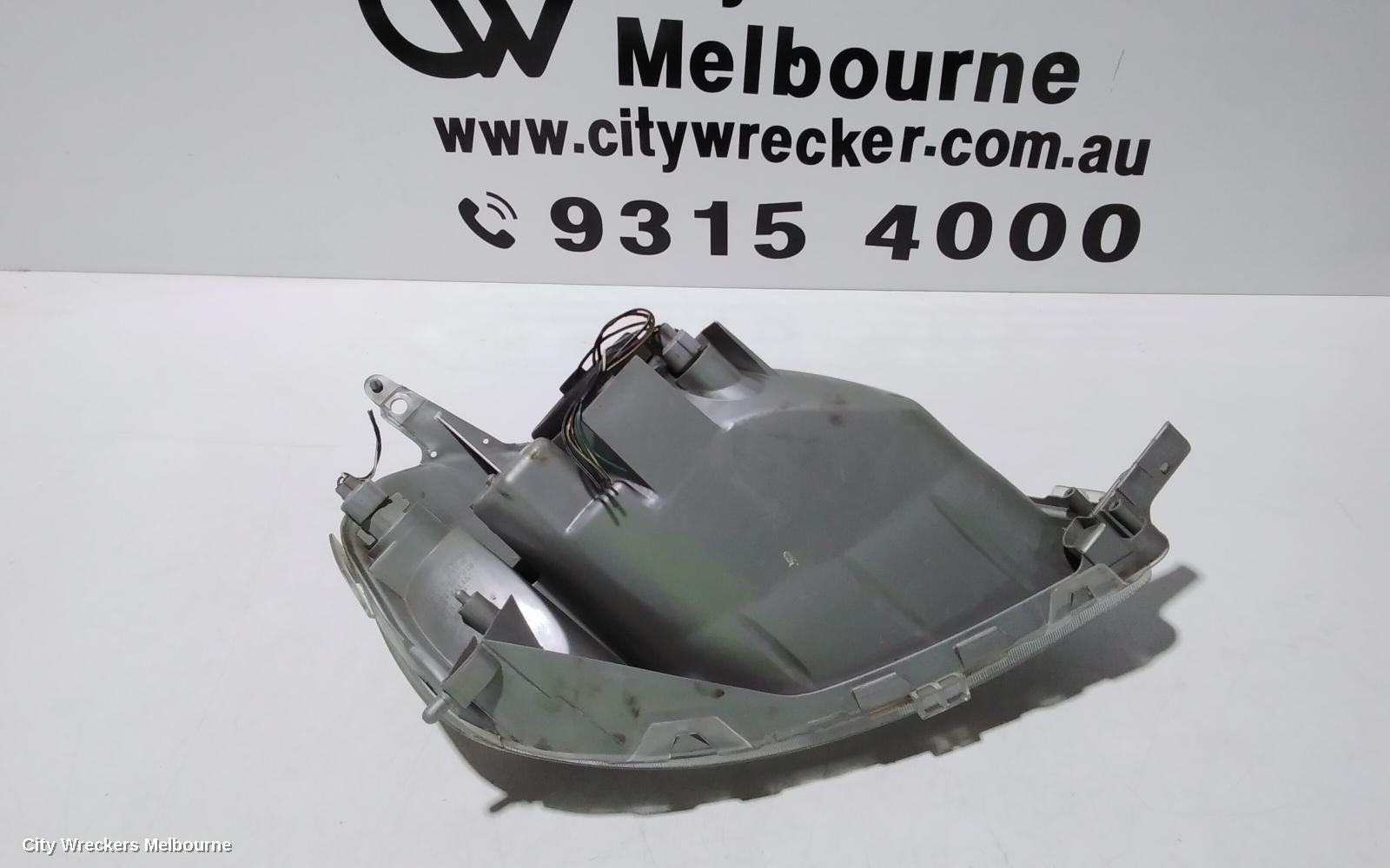 TOYOTA ECHO LEFT HEADLAMP, NCP10R, HATCH (GREY BASE), 10/1999 - 09/2002