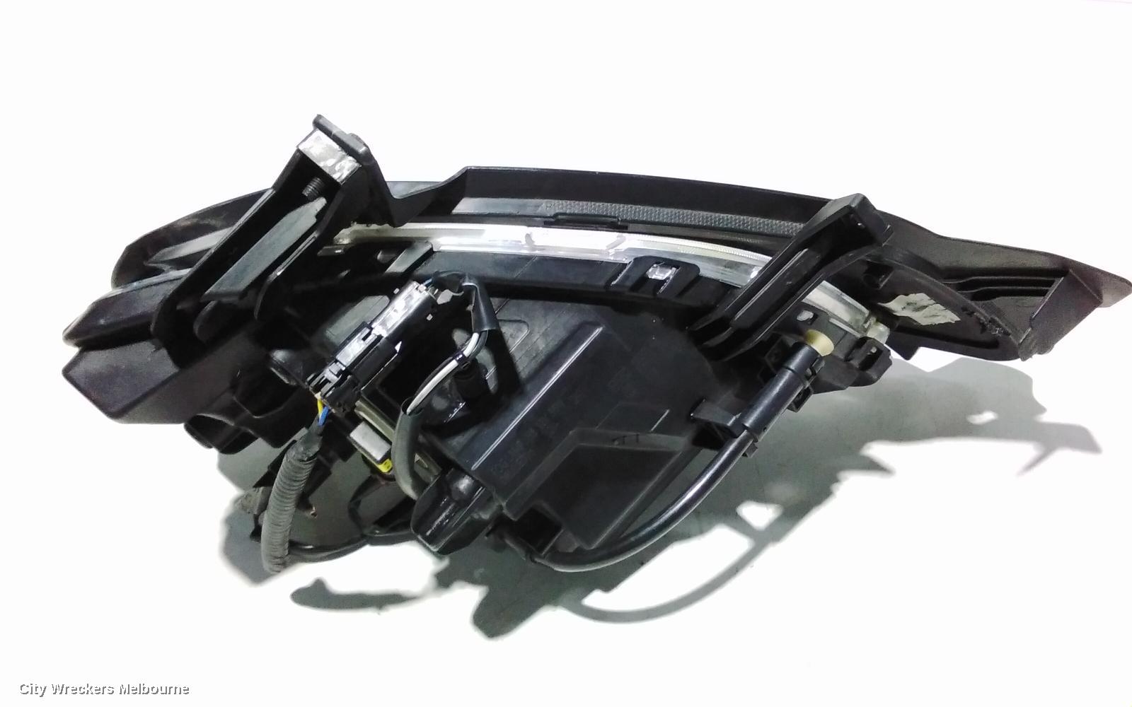 HYUNDAI TUCSON LEFT INDICATOR/FOG/SIDE, BUMPER FOGLAMP, W/ DAYTIME RUNNING LAMP, TL, KOREAN BUILT (VIN KMHJ), 07/2018 - 01/2021
