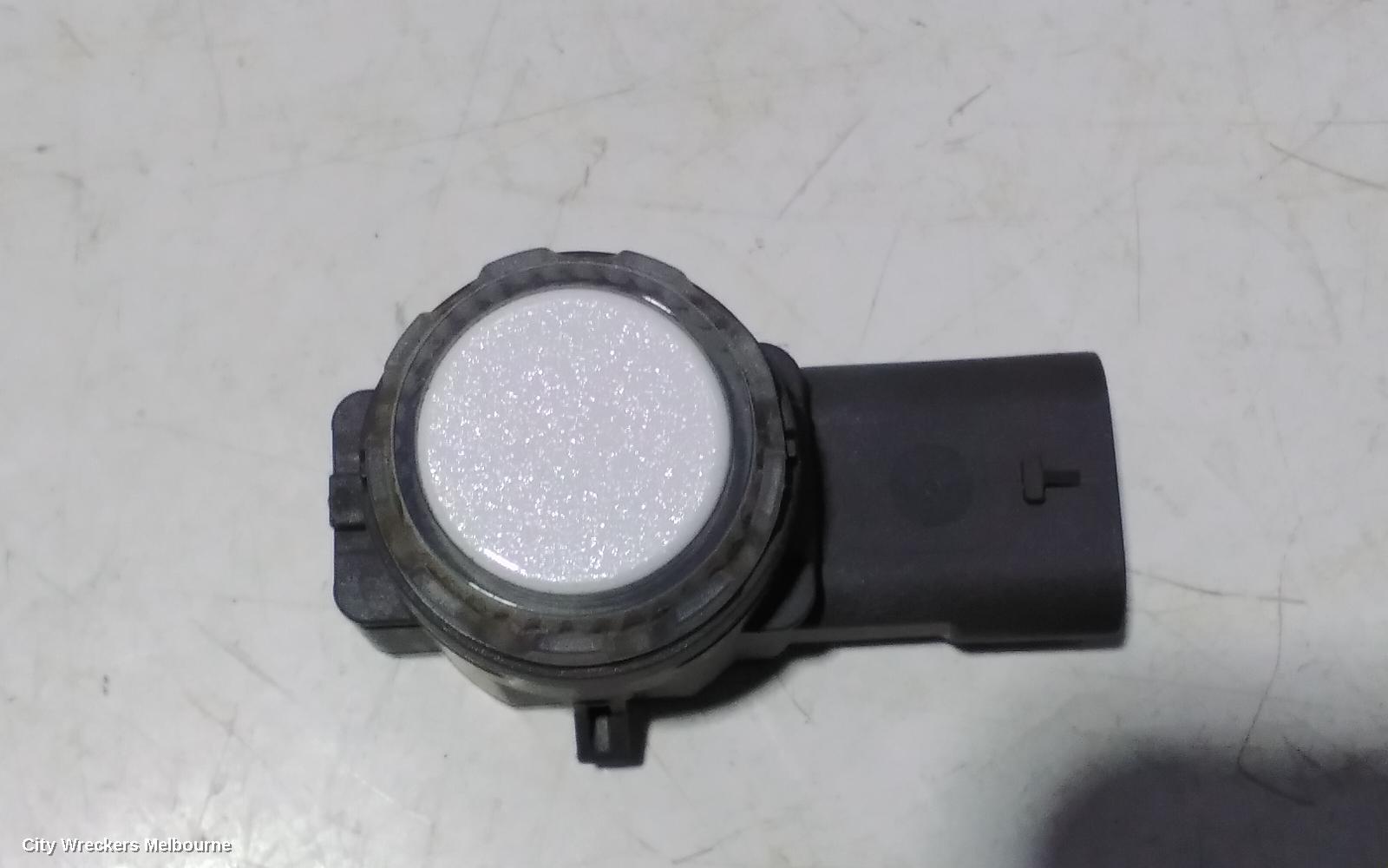MAZDA CX30, DM, 10/2019 ONWARDS, FRONT CRASH SENSOR: 95127