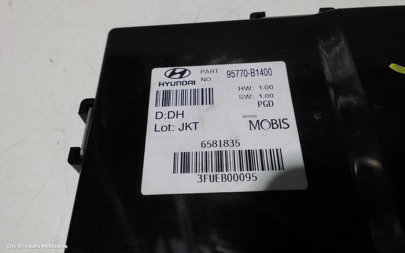 HYUNDAI GENESIS, DH, 11/2014 - 01/2018, HYUNDAI 95770-B1100 UNIT ASSEMBLY-PARKING GUIDE SYSTEM: 95139