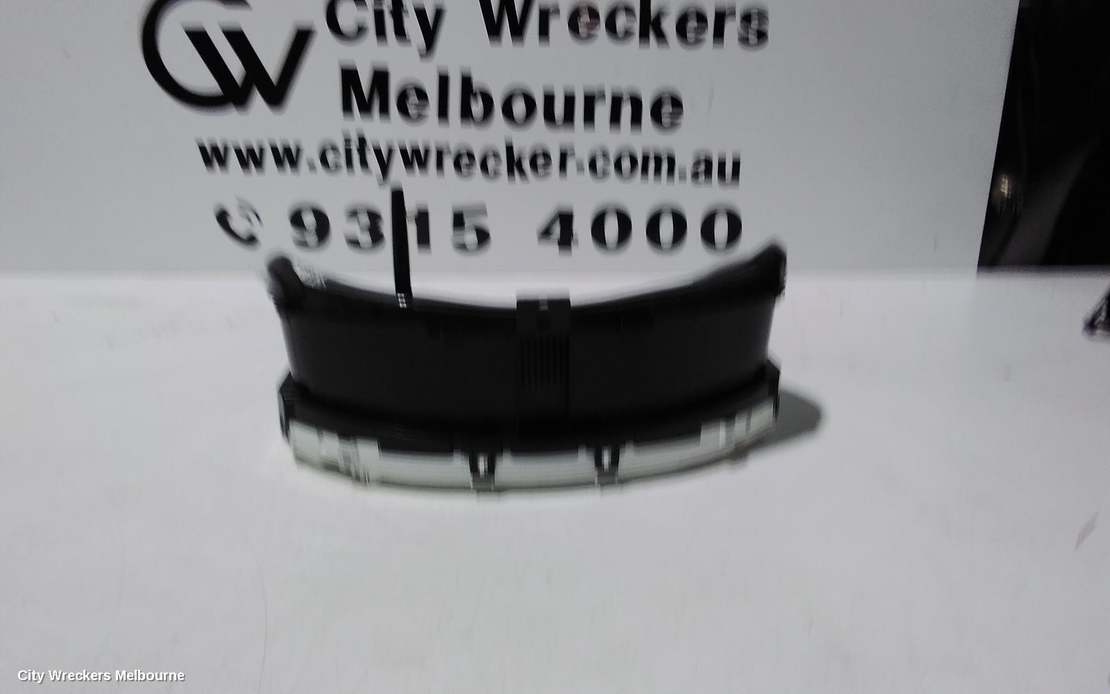 HONDA HRV INSTRUMENT CLUSTER, PETROL, AUTO T/M, RU5, 12/2014 - 10/2021