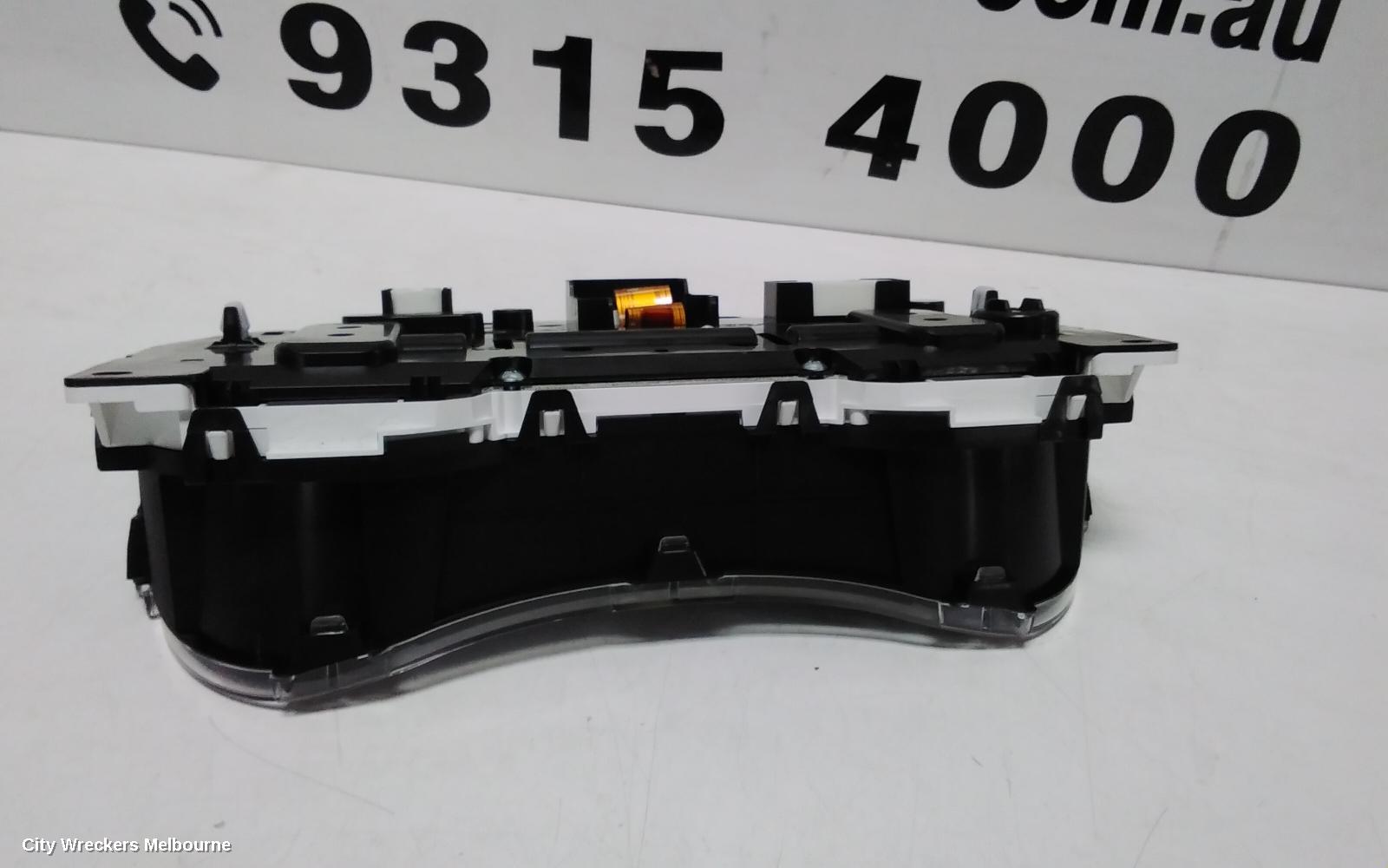 NISSAN XTRAIL INSTRUMENT CLUSTER, PETROL, AUTO T/M, T32, 02/2014 ONWARDS