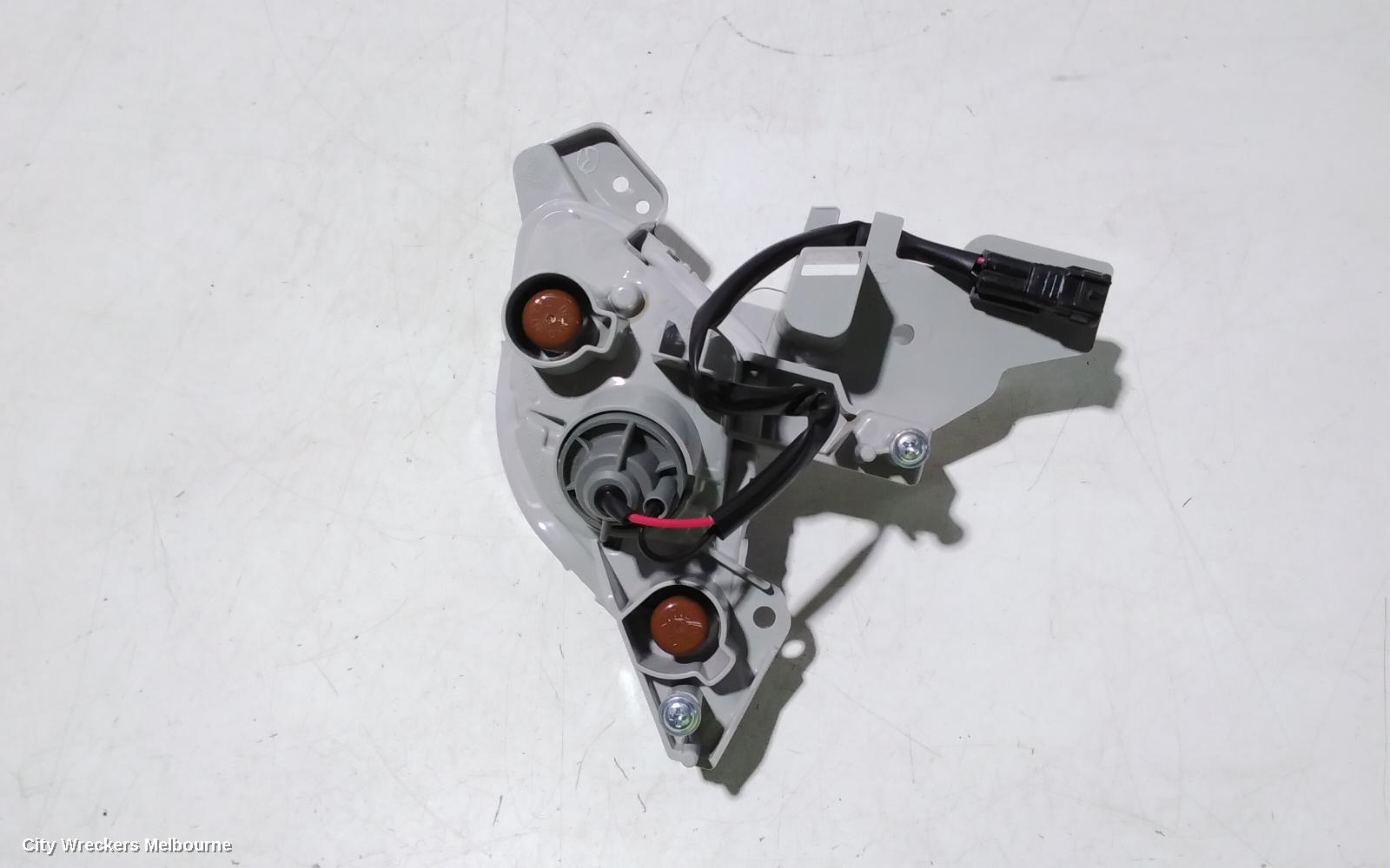 MAZDA CX3 LEFT INDICATOR/FOG/SIDE, BUMPER FLASHER, DK, 03/2015 ONWARDS