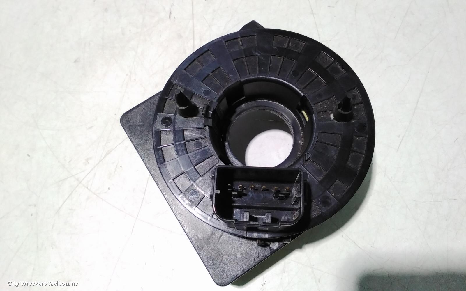 VOLKSWAGEN TRANSPORTER AIRBAG MODULE/SENSOR, CLOCKSPRING, NON ESP TYPE, T5, 08/2004 - 02/2010