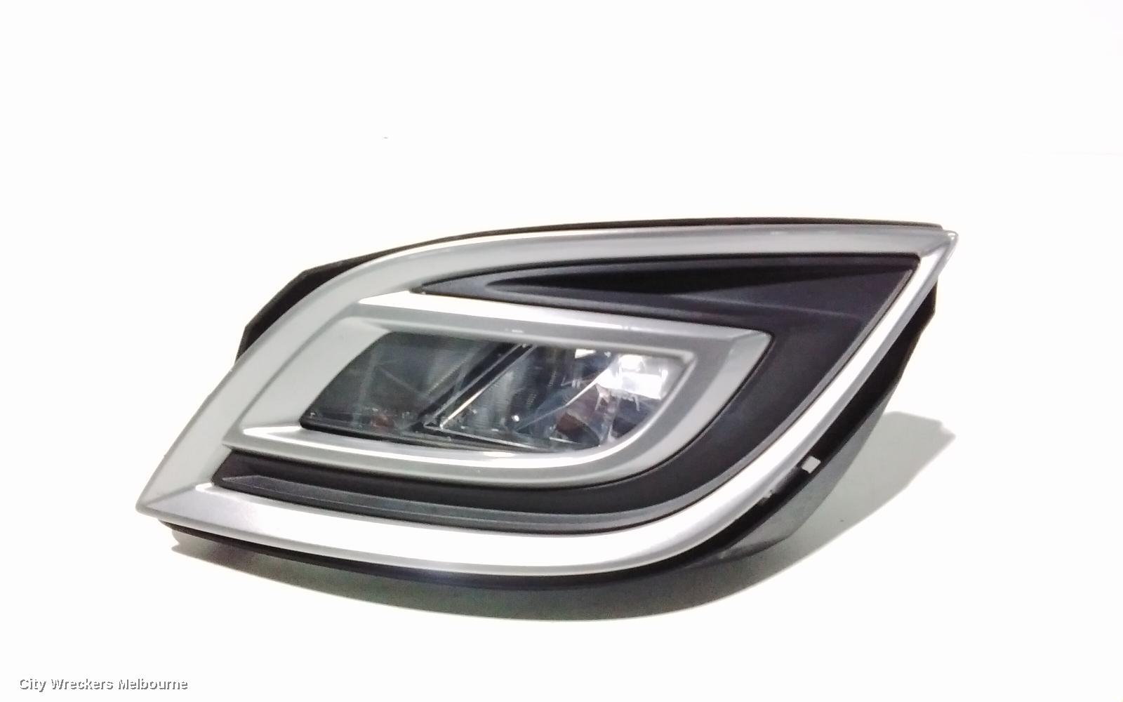 MAZDA CX9 LEFT INDICATOR/FOG/SIDE, BUMPER FOGLAMP, TB, 06/2009 - 10/2012