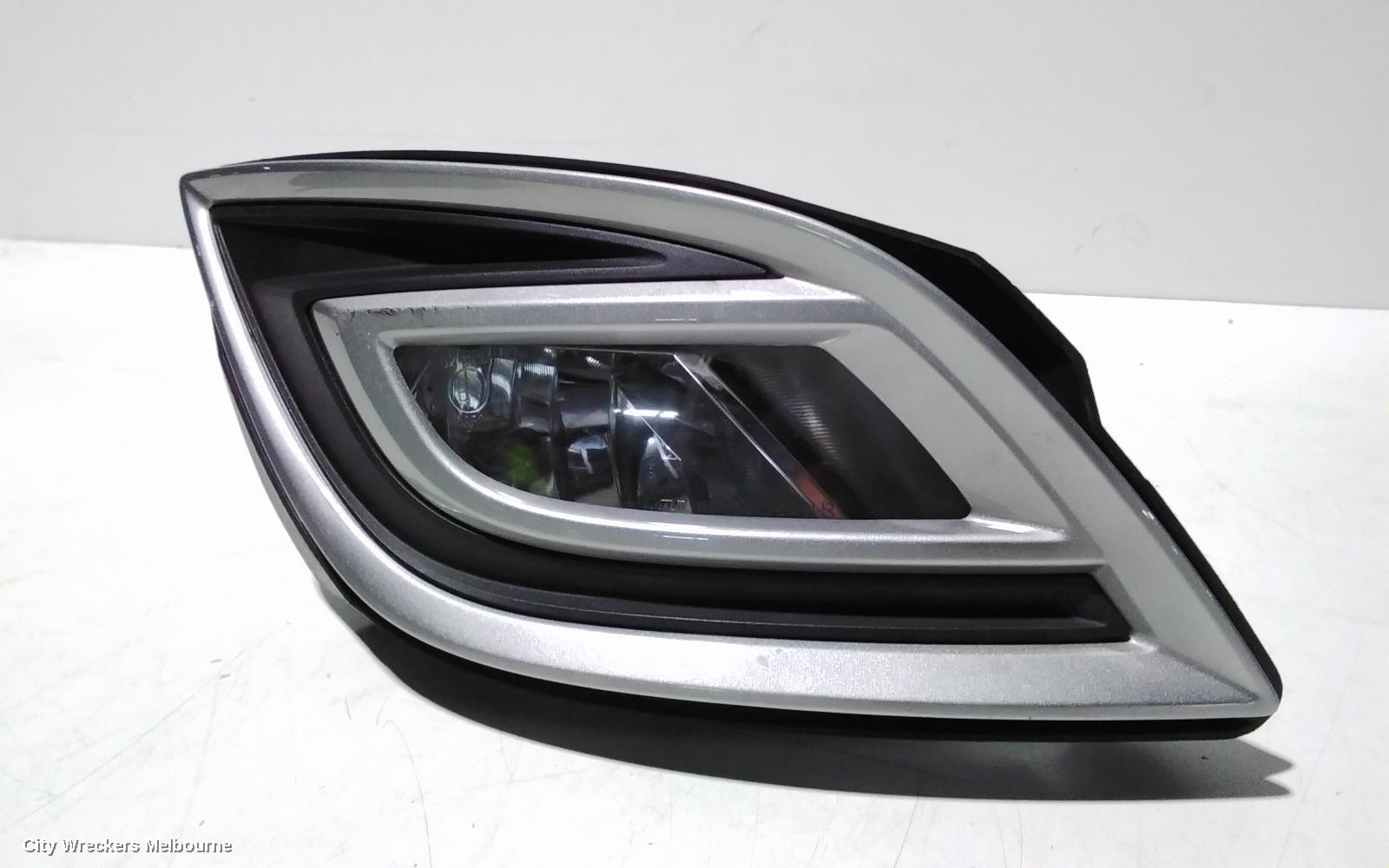 MAZDA CX9 RIGHT INDICATOR/FOG/SIDE, BUMPER FOGLAMP, TB, 06/2009 - 10/2012