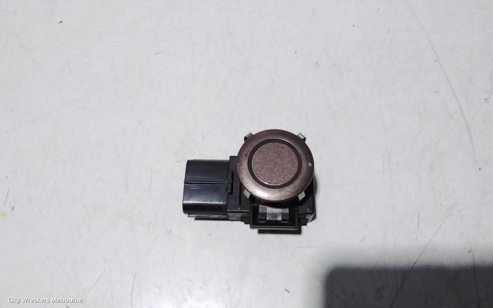 TOYOTA PRIUS, ZVW40R, PRIUS V, 05/2012 - 11/2022, CRUSH SENSOR: 95253