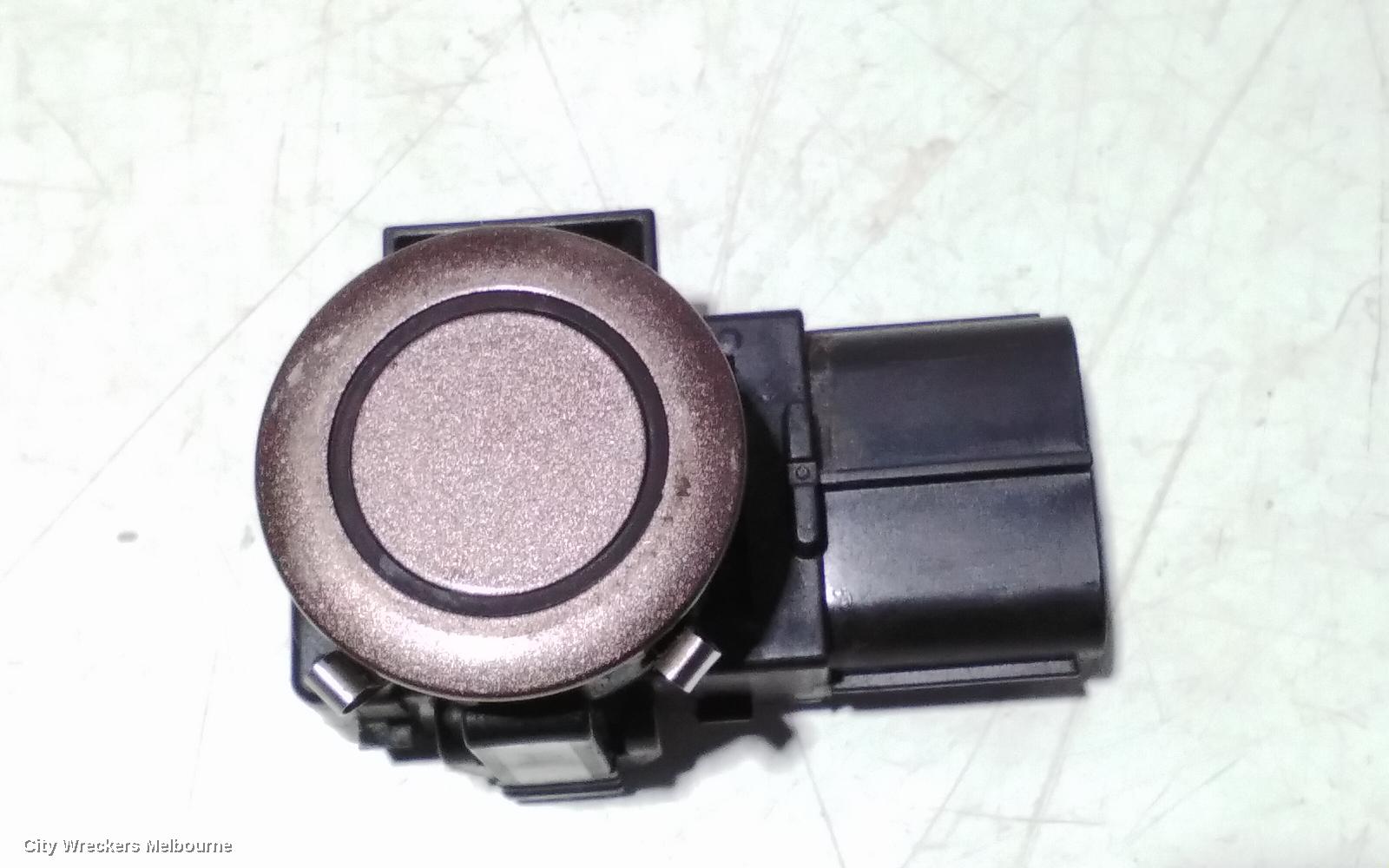 TOYOTA PRIUS, ZVW40R, PRIUS V, 05/2012 - 11/2022, CRUSH SENSOR: 95253