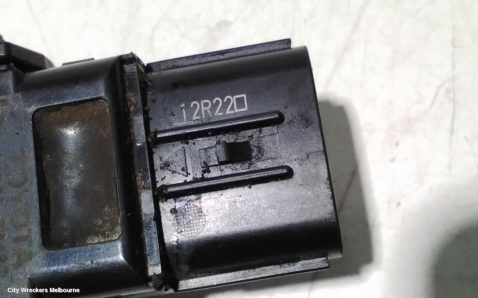 TOYOTA PRIUS, ZVW40R, PRIUS V, 05/2012 - 11/2022, CRUSH SENSOR: 95253