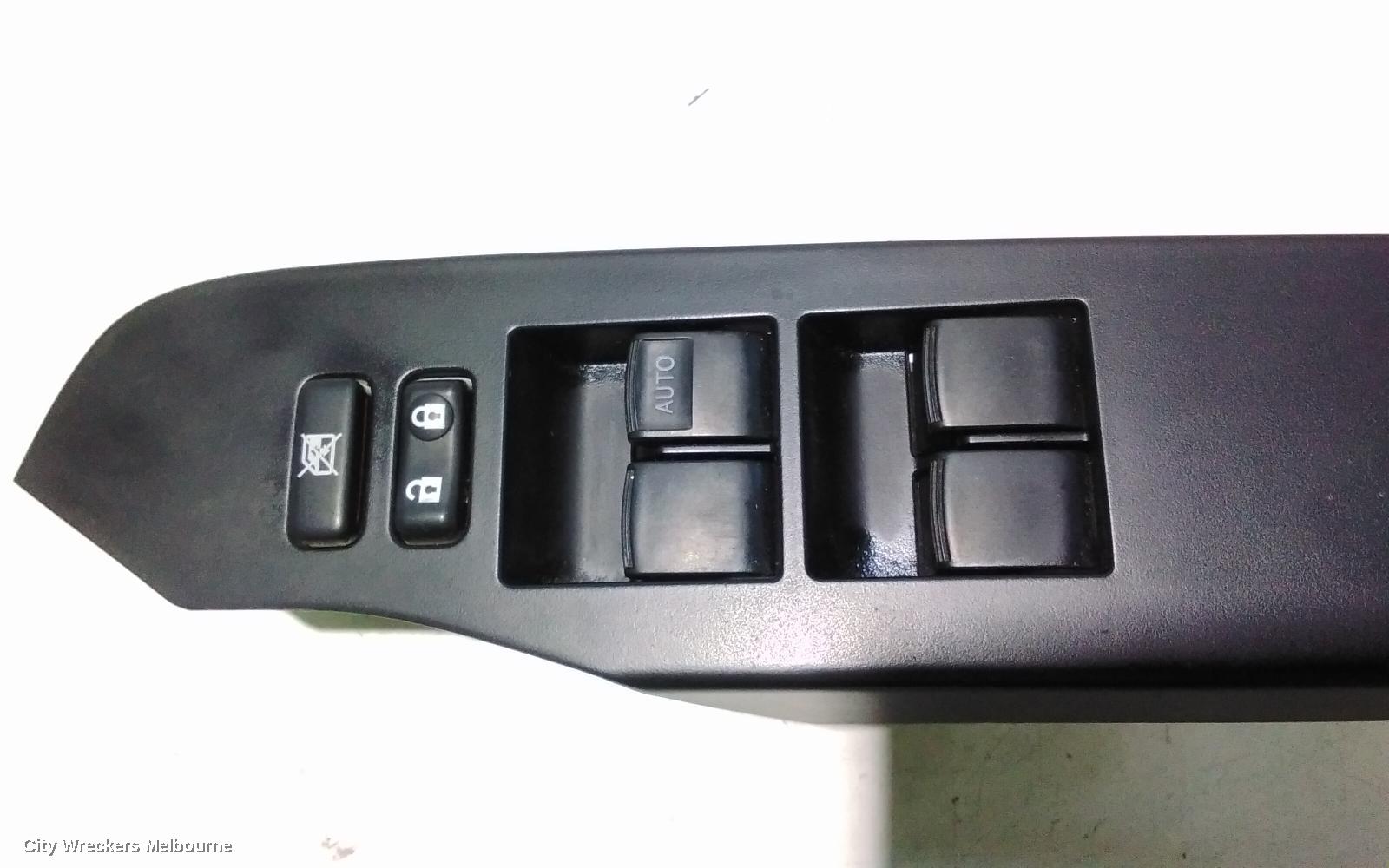 TOYOTA COROLLA PWR DR WIND SWITCH, RH FRONT (MASTER SWITCH), ZRE182R, HATCH, STANDARD, 10/2012 - 03/2015