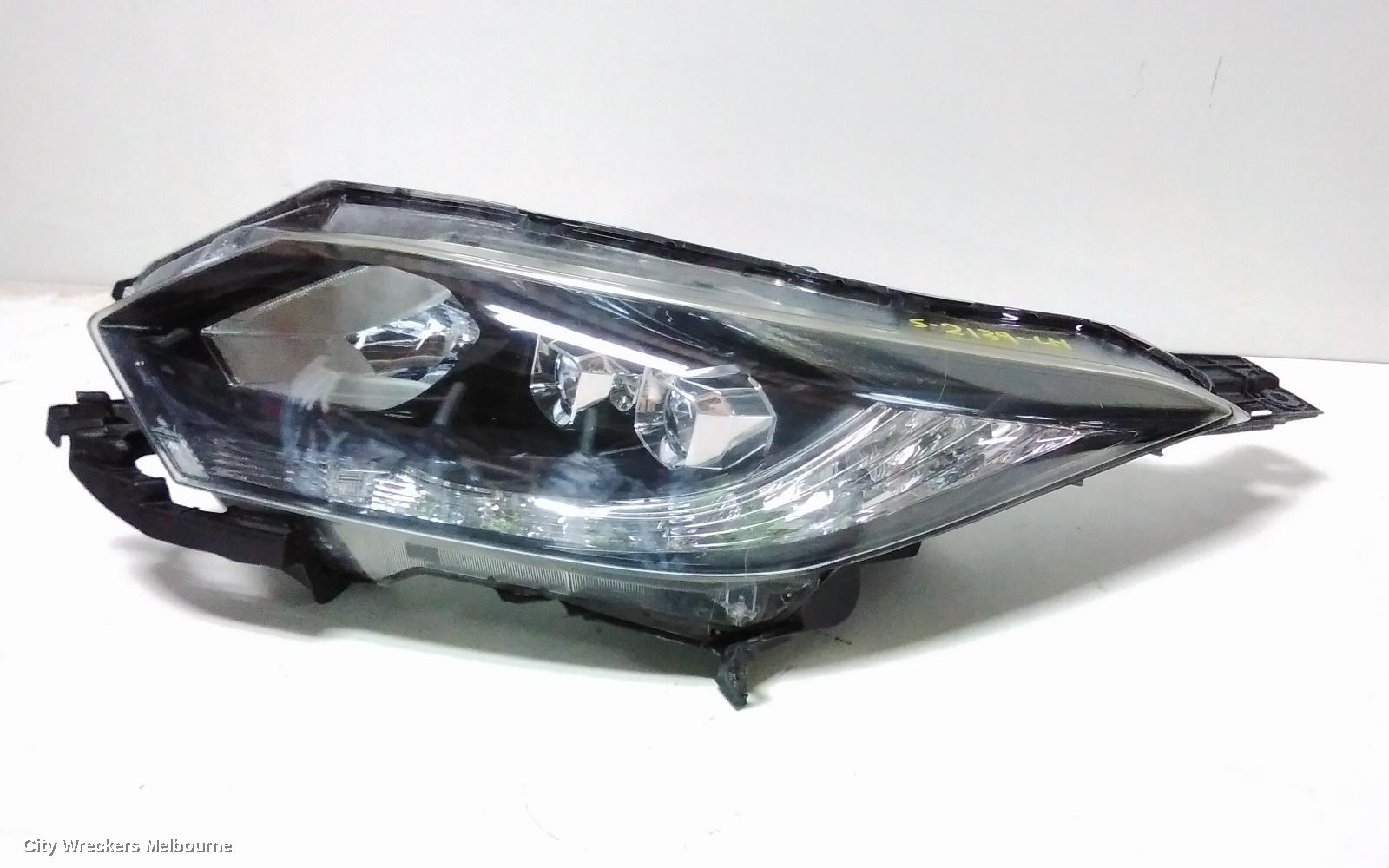 HONDA HRV LEFT HEADLAMP, RU5, VTI-S/VTI-L, LED TYPE, 12/2014 - 06/2018