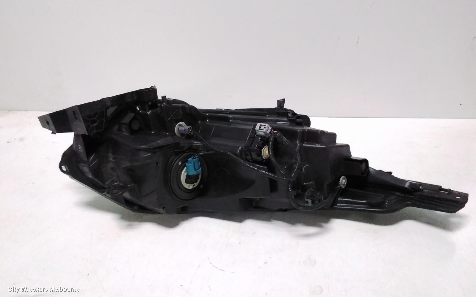 HONDA HRV LEFT HEADLAMP, RU5, VTI-S/VTI-L, LED TYPE, 12/2014 - 06/2018