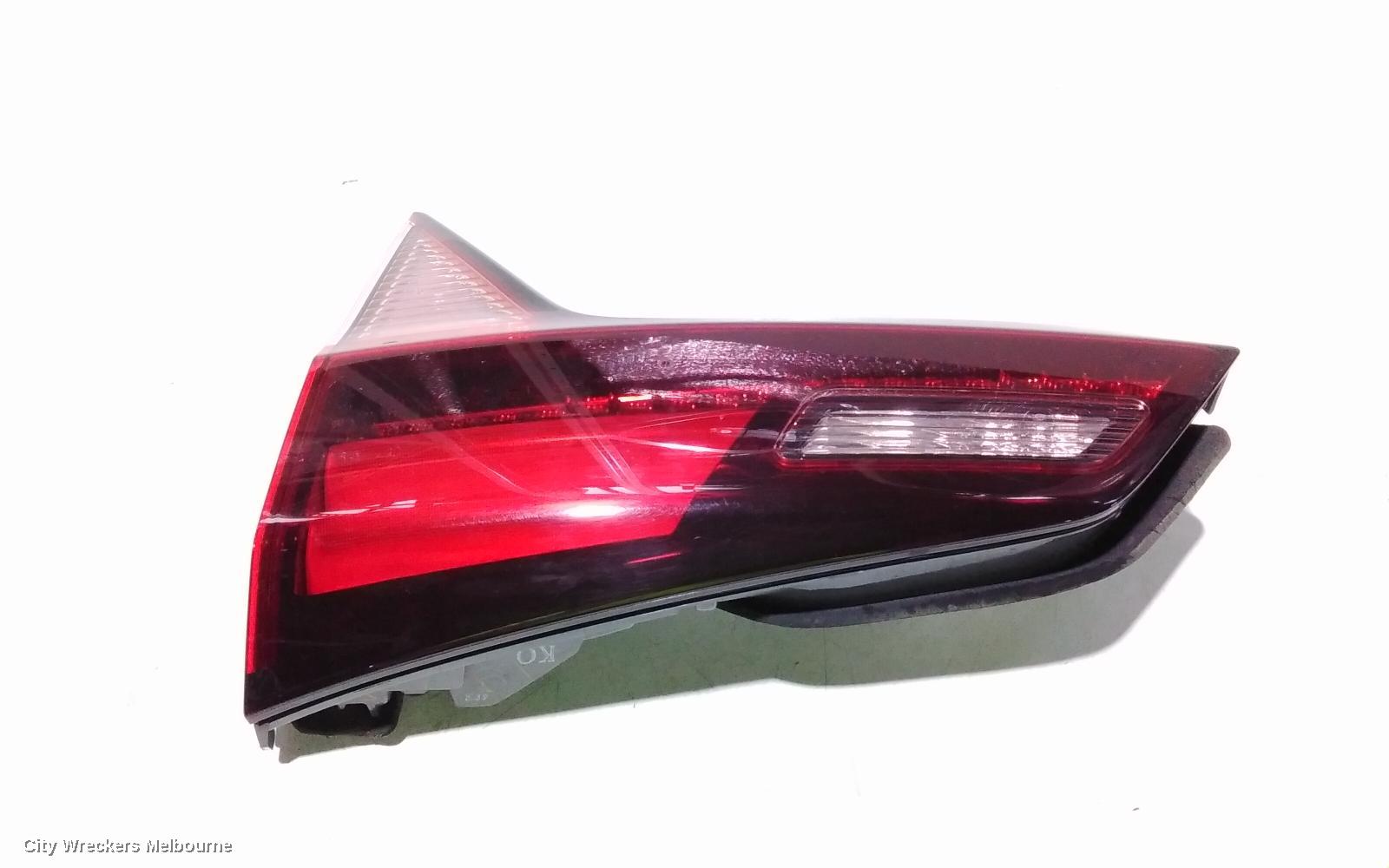 HONDA HRV REAR GARNISH, TAILGATE LAMP (RH SIDE), RU5, VTI-S/VTI-L, OPTICAL GUIDE TYPE, 12/2014 - 06/2018