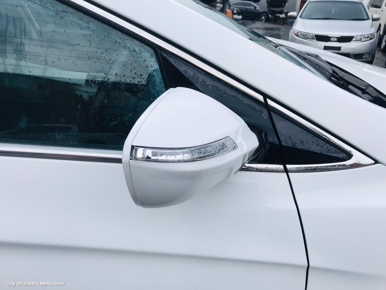 HYUNDAI I40 COMBINATION SWITCH, FLASHER SWITCH, VF, 06/2015 - 12/2019