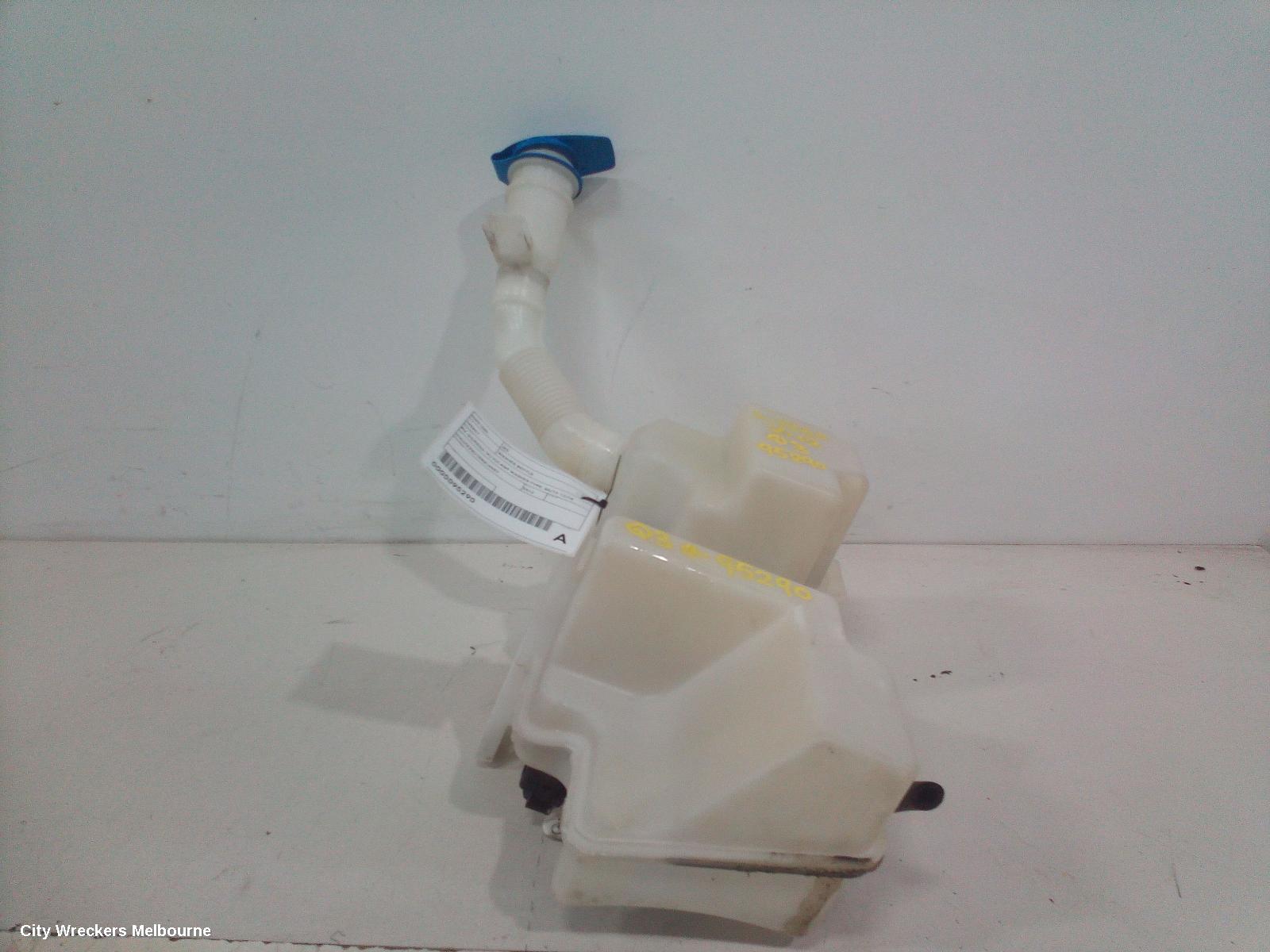 AUDI Q3 WASHER BOTTLE, 8U, Q3/RSQ3, W/ H/LAMP WASHER TYPE, 03/2012 - 12/2018