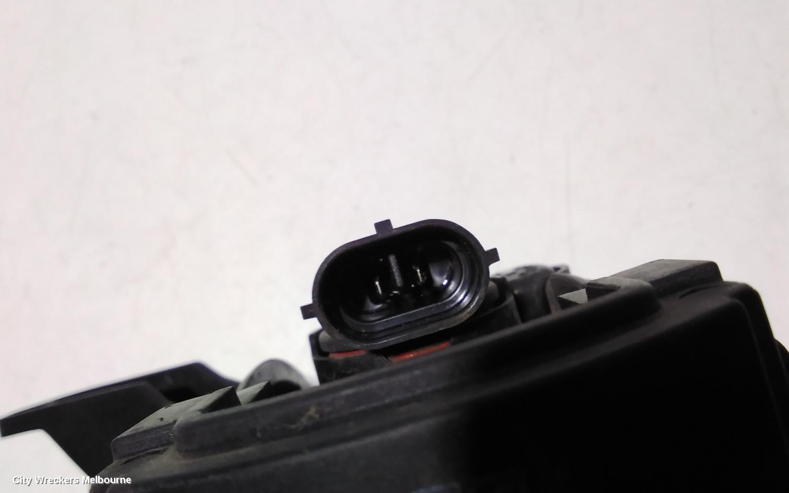 HOLDEN CRUZE LEFT INDICATOR/FOG/SIDE, BUMPER FOGLAMP, JG-JH, 03/2009 - 12/2014