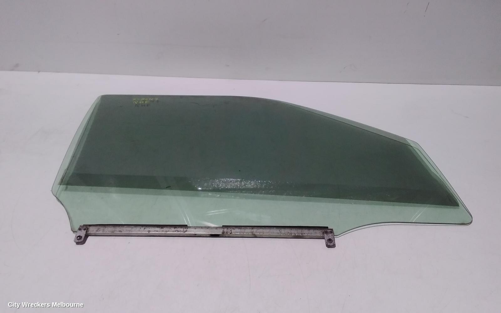 SUZUKI SWIFT RIGHT FRONT DOOR WINDOW, RS415/RS416, 09/2004 - 02/2011