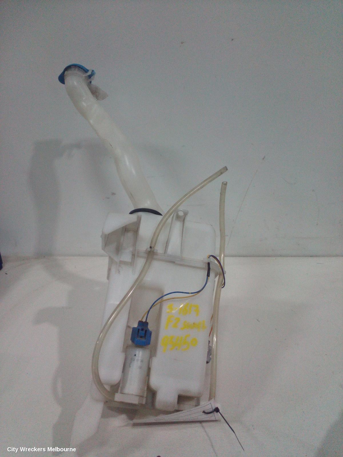SUZUKI SWIFT WASHER BOTTLE, FZ, NON H/LAMP WASHER (RH SIDE), 08/2010 - 03/2017