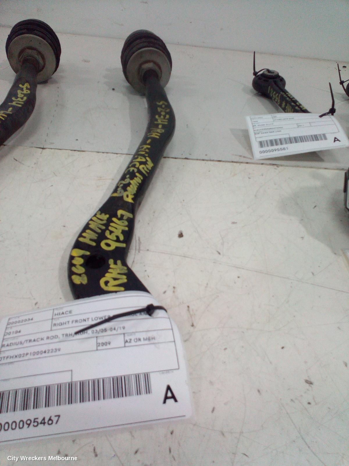 TOYOTA HIACE RIGHT FRONT LOWER CONTROL ARM, RADIUS/TRACK ROD, TRH/KDH, 03/2005 - 04/2019