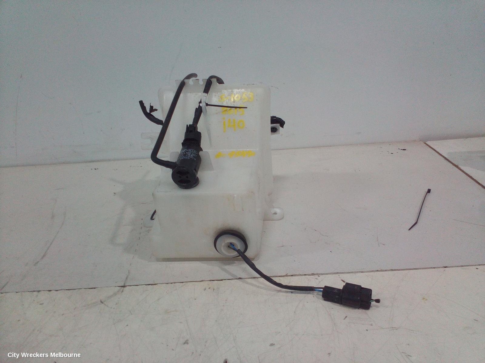 HYUNDAI I40 WASHER BOTTLE, VF, NON HEADLAMP WASHER TYPE, 09/2011 - 05/2015
