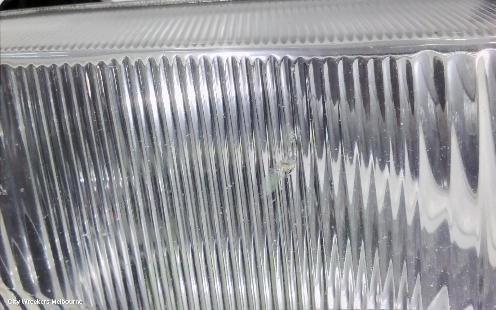 VOLKSWAGEN TRANSPORTER RIGHT HEADLAMP, T4, HELLA BRAND, 11/1992 - 08/2004