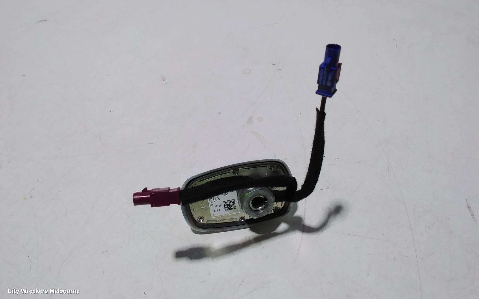 AUDI Q5 ANTENNA, 8R, 03/2009 - 01/2017