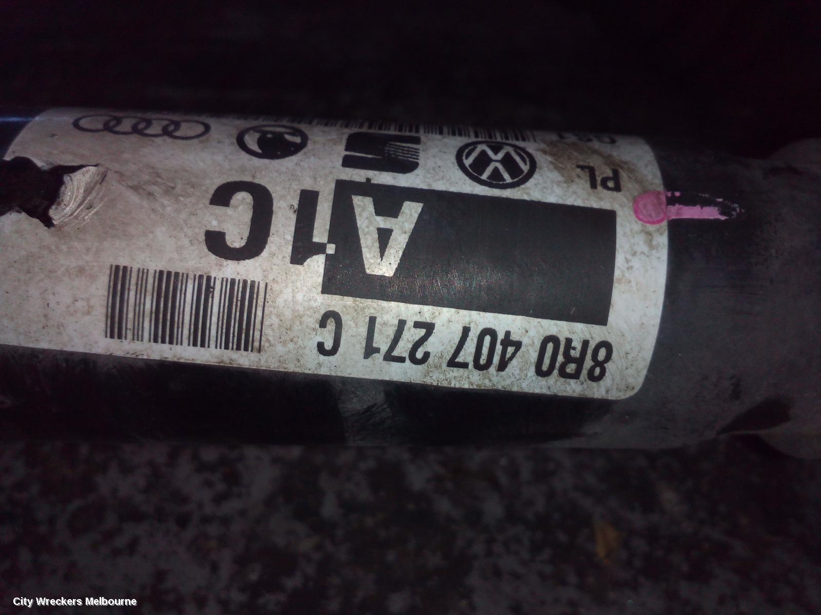 AUDI Q5 RIGHT DRIVESHAFT, FRONT, 3.0, DIESEL, 8R, 03/2009 - 10/2012