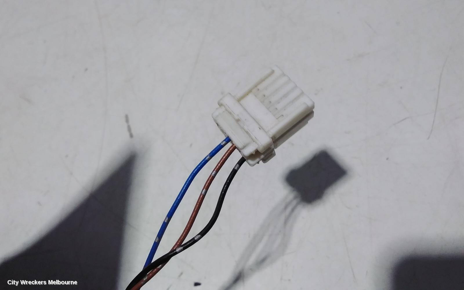 SUBARU FORESTER RIGHT DOOR MIRROR, SH, COLOUR CODED, NON FLASHER, NON HEATED, (3 WIRE), 02/2008 - 11/2010