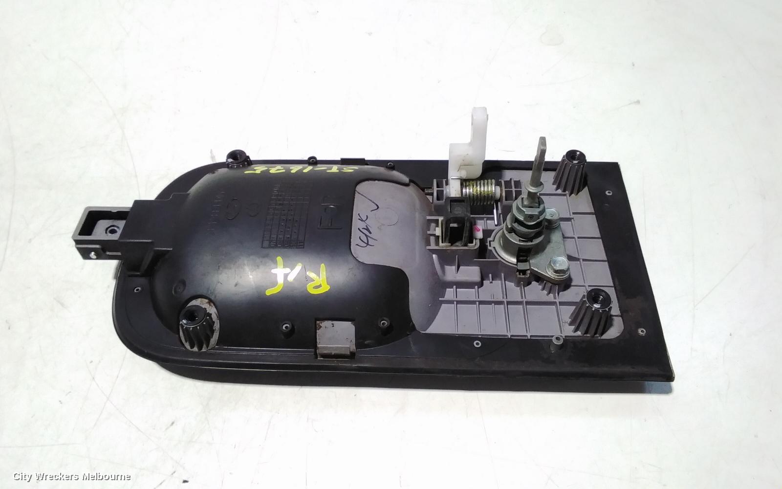 HYUNDAI ILOAD/IMAX DOOR HANDLE, OUTER, RH FRONT, BLACK, TQ, 11/2007 - 03/2021