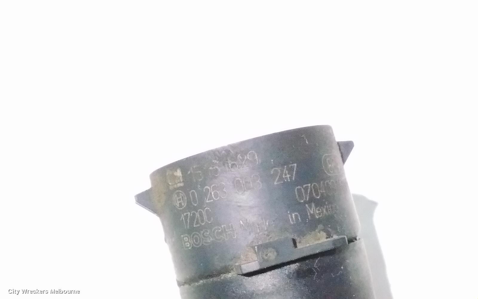 HOLDEN COMMODORE, VE, 08/2006 - 05/2013, CRUSH SENSOR  3 PICES: 95600
