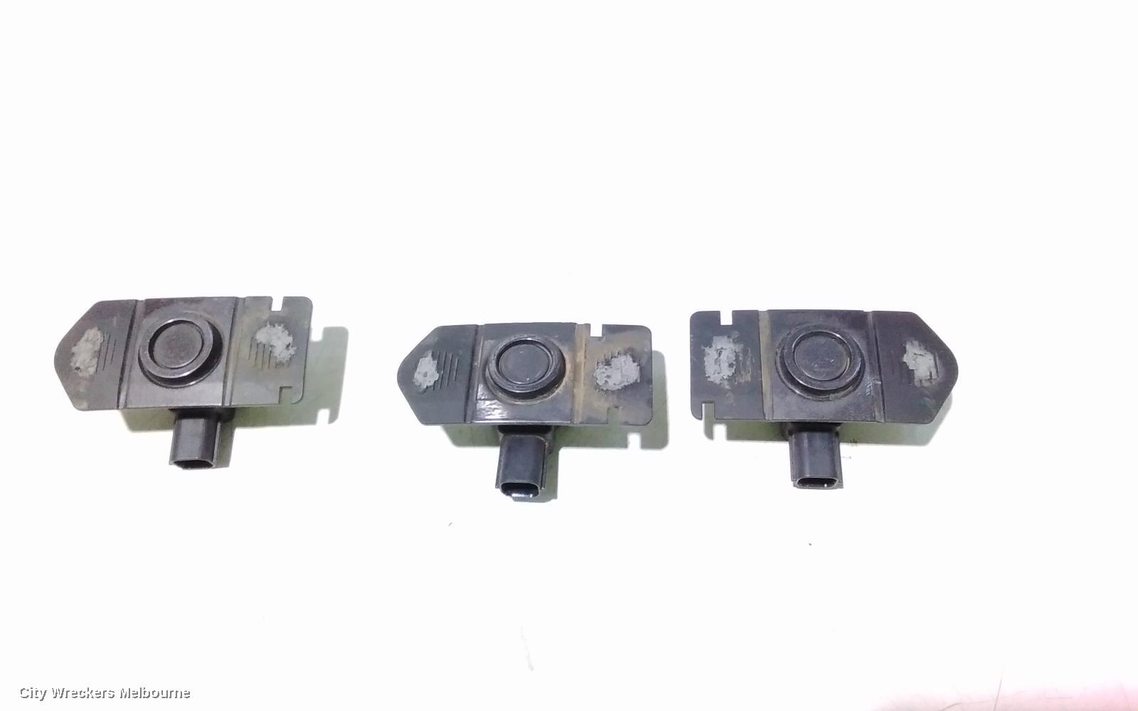 HOLDEN COMMODORE, VE, 08/2006 - 05/2013, CRUSH SENSOR  3 PICES: 95600