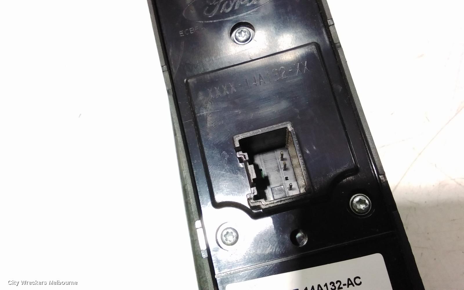 FORD ESCAPE PWR DR WIND SWITCH, RH FRONT (MASTER SWITCH), ZG, 09/2016 - 05/2020