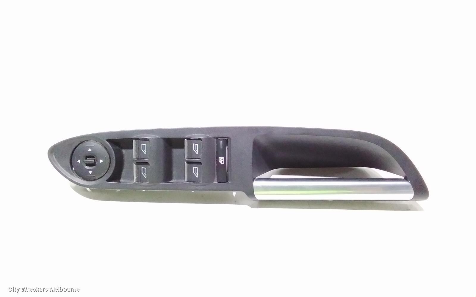 FORD ESCAPE PWR DR WIND SWITCH, RH FRONT (MASTER SWITCH), ZG, 09/2016 - 05/2020