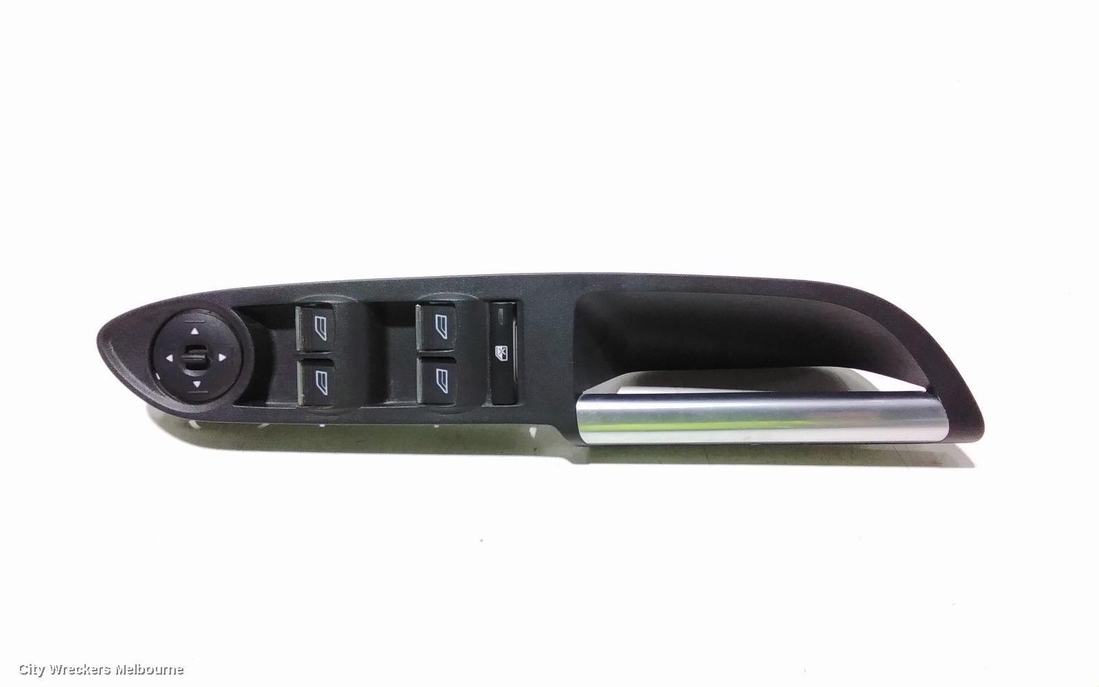 FORD ESCAPE PWR DR WIND SWITCH, RH FRONT (MASTER SWITCH), ZG, 09/2016 - 05/2020