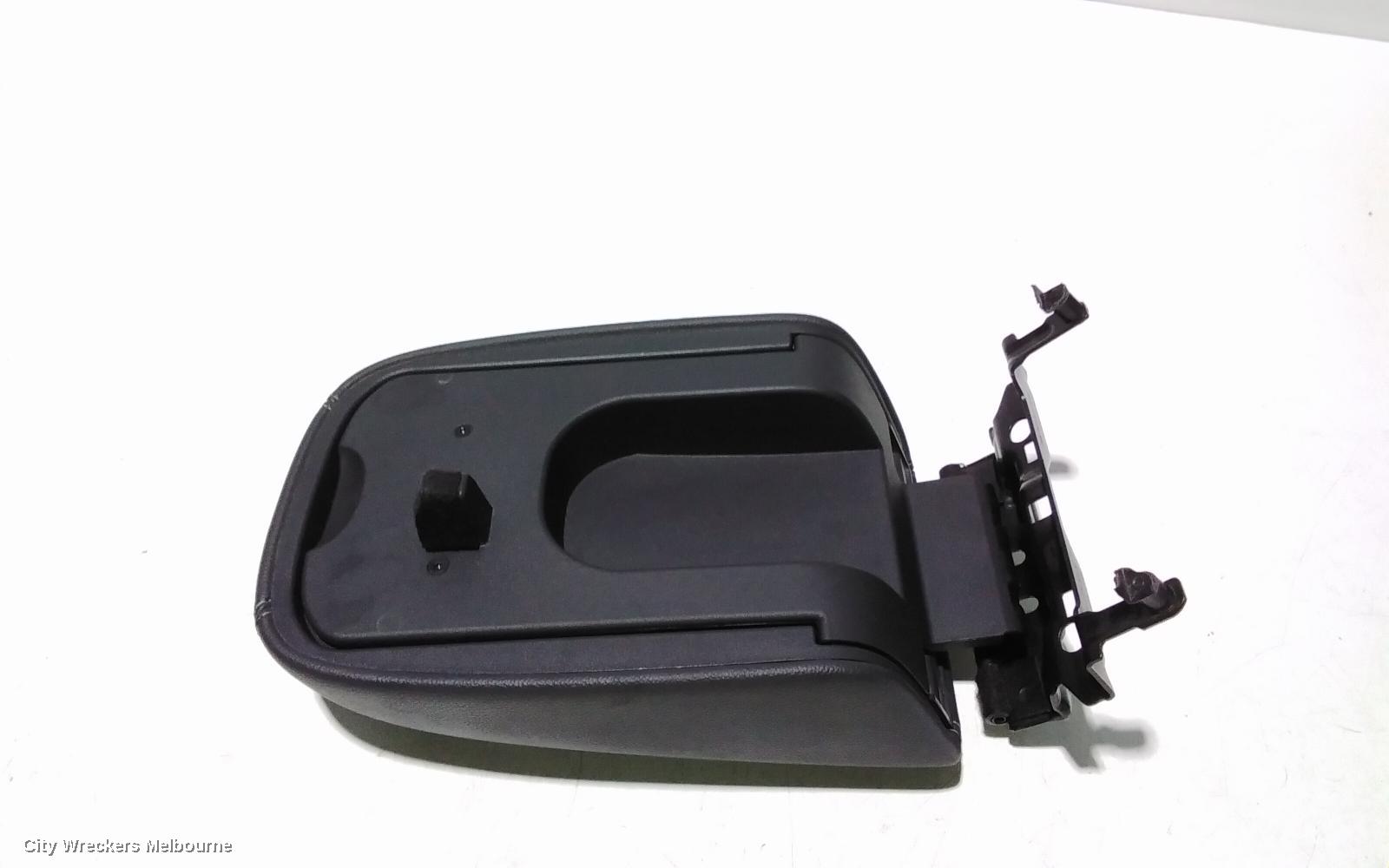 FORD ESCAPE CONSOLE, ZG, CONSOLE LID ONLY, BLACK, 09/2016 - 05/2020